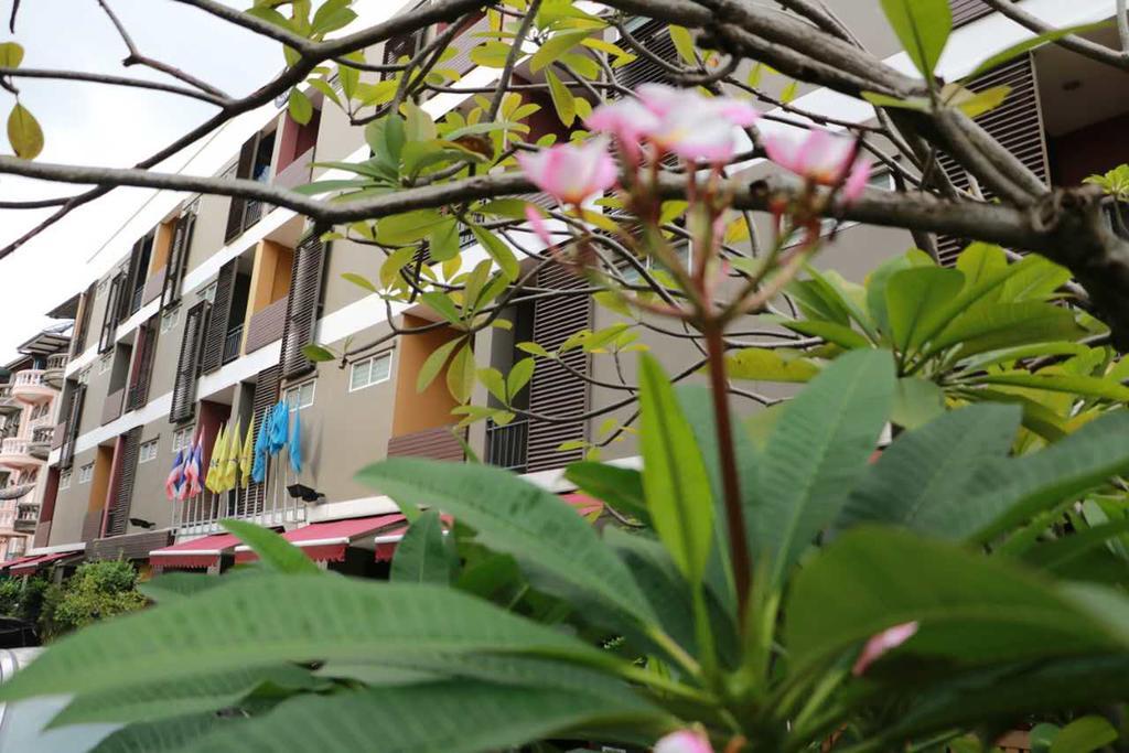Namnon Place Nonthaburi Zewnętrze zdjęcie