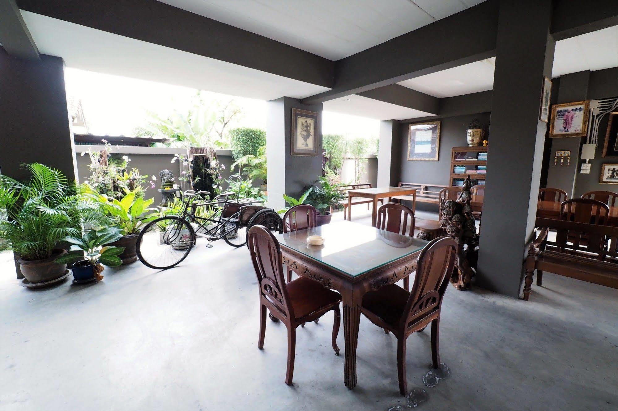 Namnon Place Nonthaburi Zewnętrze zdjęcie
